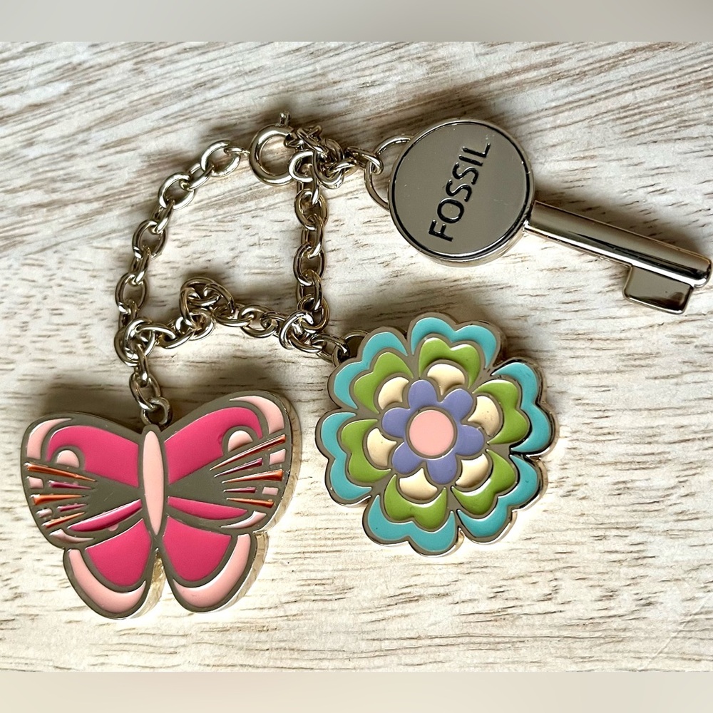 FOSSIL BRAND ENAMEL CHARMS, PURSE ACCESSORY, flower butterfly & key with logo